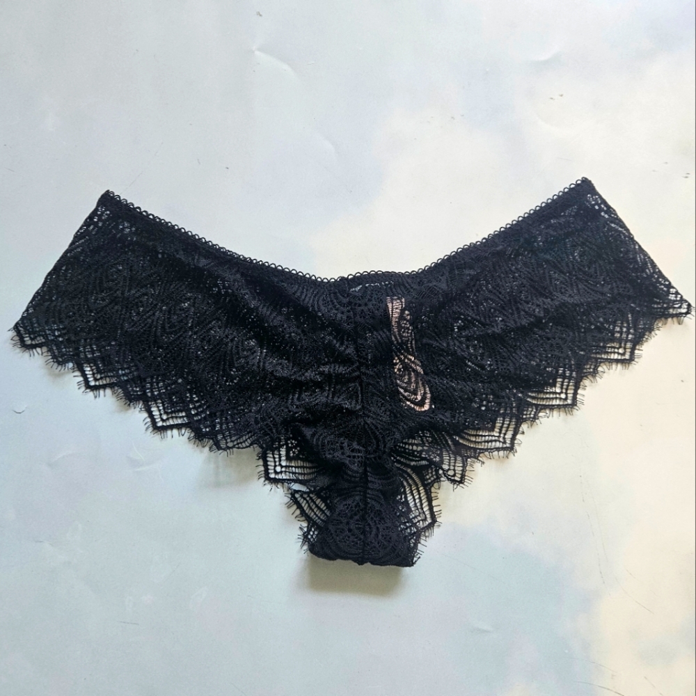 Black Lace Cheeky Thong Panties Victorias Sceret Lace Underwear